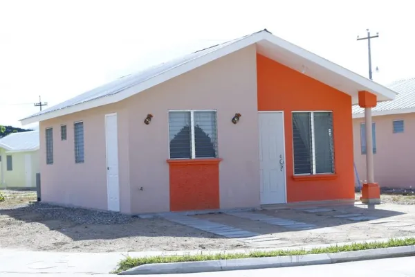Vivienda en Residencial Green Valley